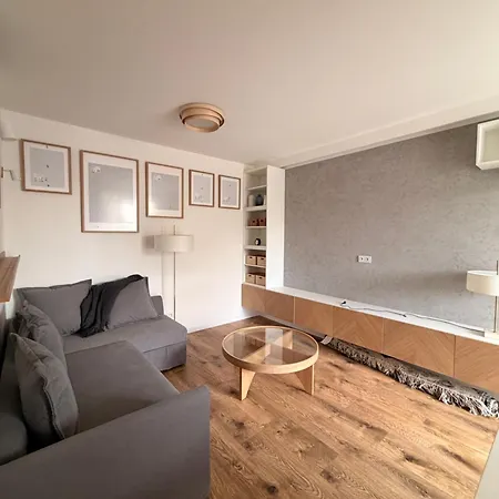 Nowoczesny W Centrum Balkon Parking Apartamento Varsóvia